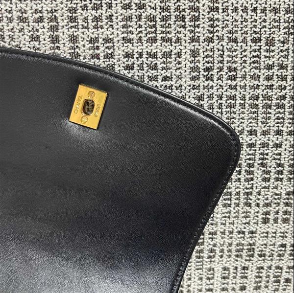 2026127215023842 890